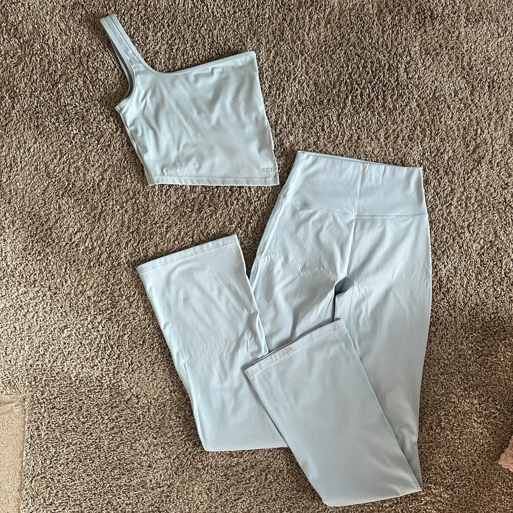 Set- SET ACTIVE - Picture 2 of 5